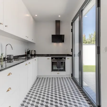 Ferienhaus Echoppe Typique De Bordeaux Renovee 3 Ch./3 Sdb Talence